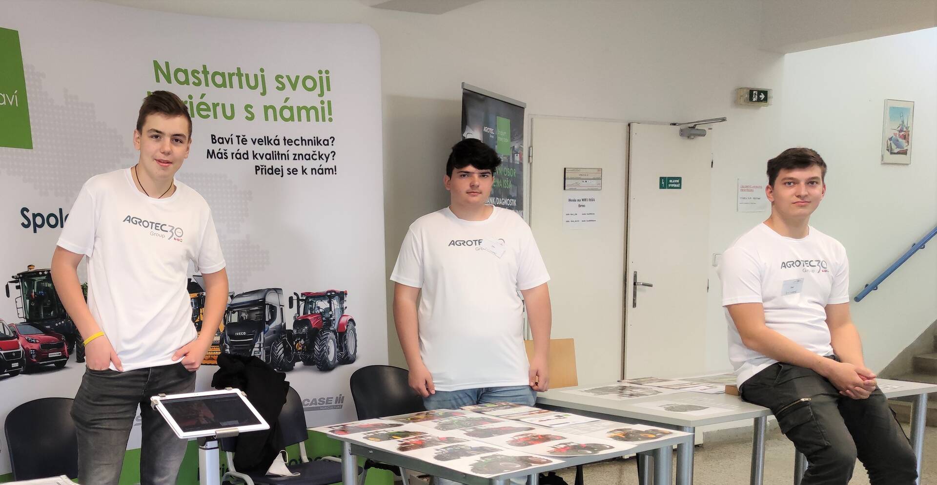 „Ideální učeň? Ten, který má nad postelí plakát traktoru,“ říká ředitel školy