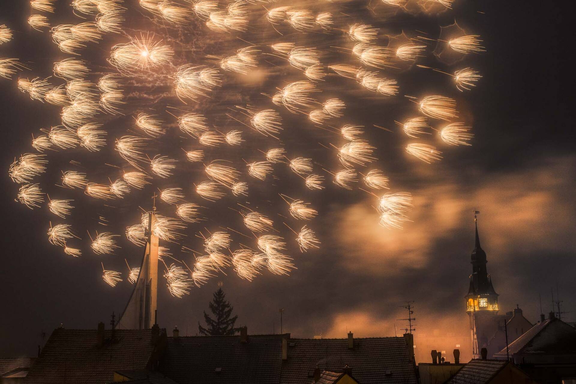 Zveme vás na ohňostroj a Andělské Vánoce 2019